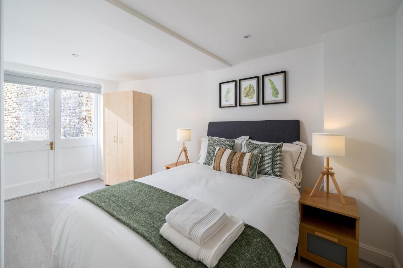Apartment Russell Sq - 2 Bed London